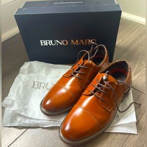 Size 3 Bruno Marc Oxford Dress Shoe